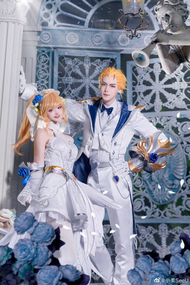 《英雄联盟》：小柔SeeU和W小小白W的“水晶玫瑰”情侣cosplay