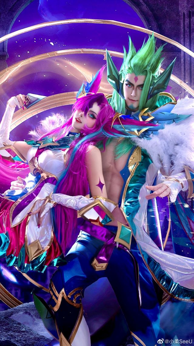 小柔SeeU和W小小白W在《英雄联盟》cos霞洛（Xayah-Rakan）