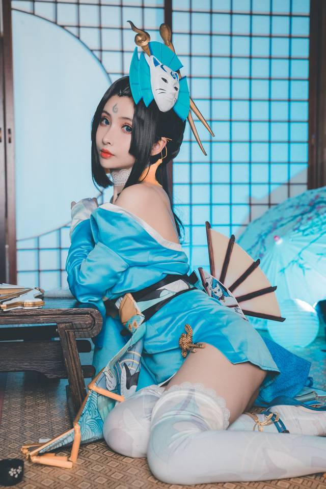 不知火舞cosplay美照曝光！知名coser Rioko凉凉子完美演绎经典角色-1