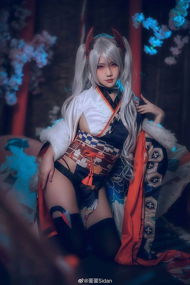 coser@蛋蛋Sidan在《碧蓝航线》变身性感迷人的欧根亲王-1