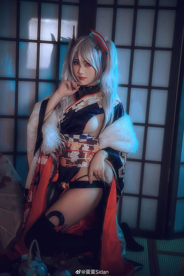 coser@蛋蛋Sidan在《碧蓝航线》变身性感迷人的欧根亲王-1