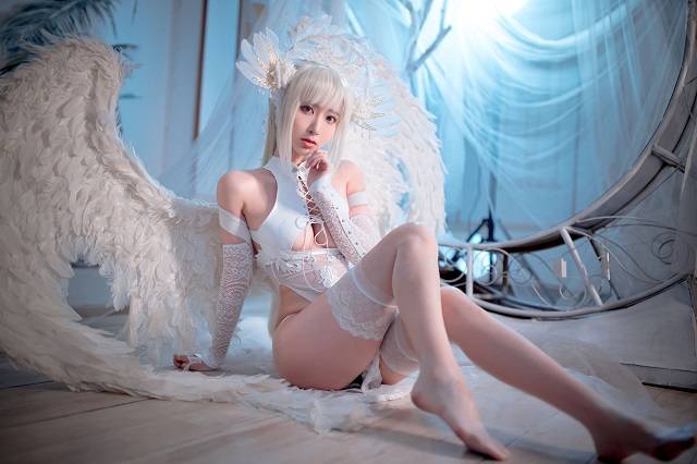 女coser@Kurokawa（黑川）化身“纯洁白色”的Angel-1