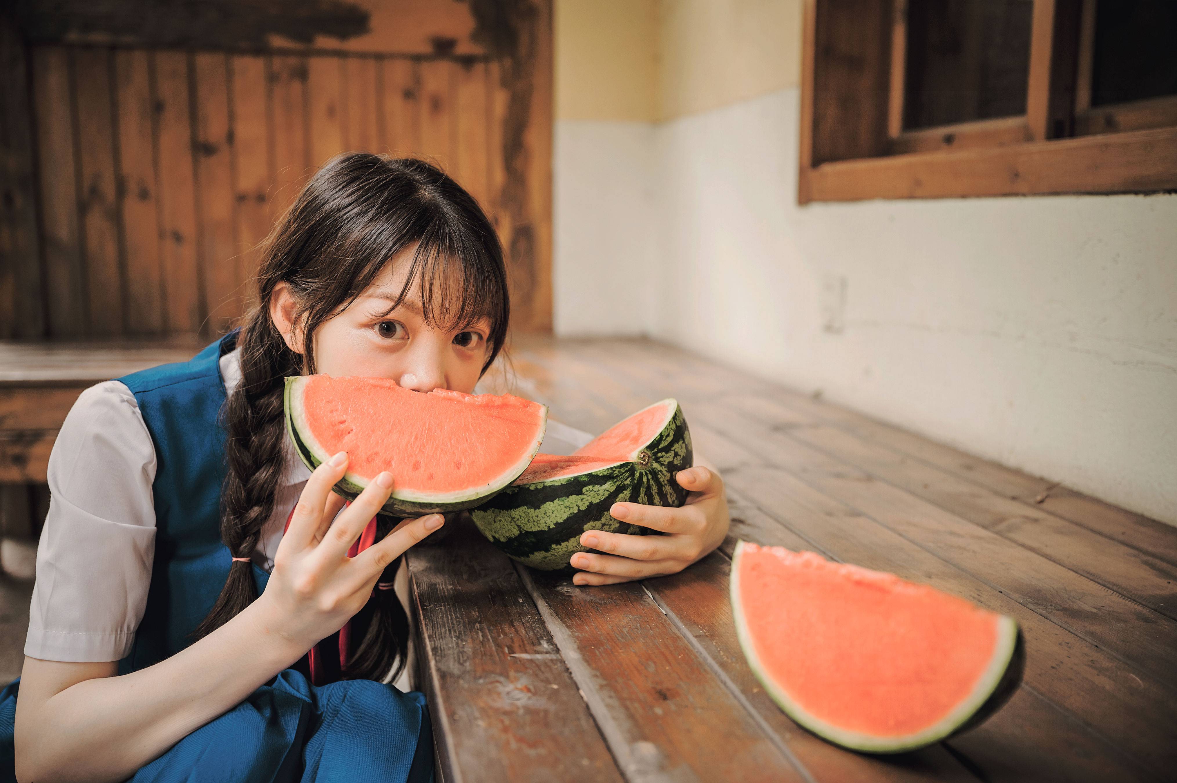 有西瓜的夏天 小清新 日系 女生 西瓜少女 写真集&YiTuYu艺图语-3