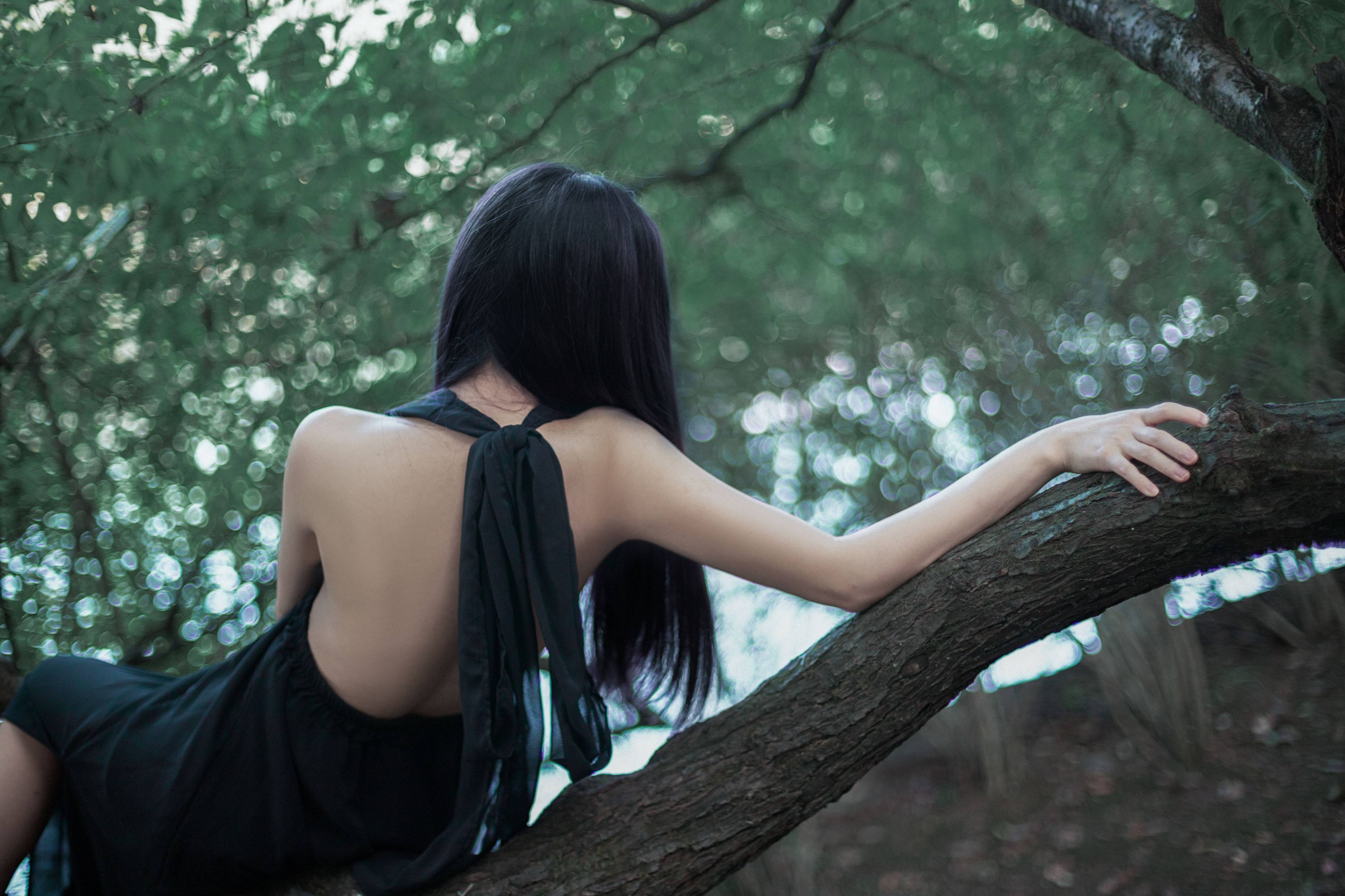 安静的绿 精美 意境 漂亮 优美 优雅 模特 树林 少女 情绪 绿色&YiTuYu艺图语-1