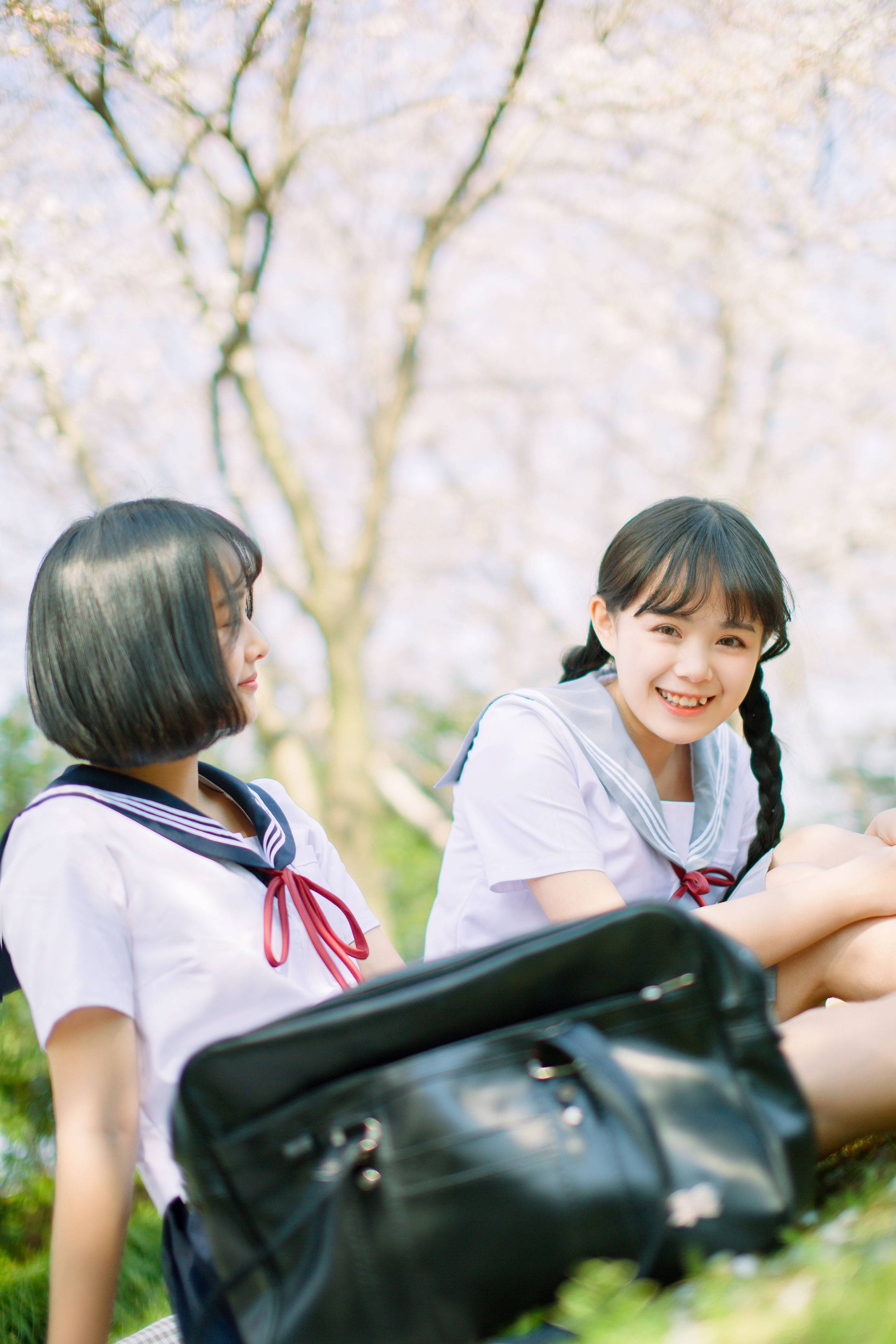 樱花少女 唯美 治愈系 青春 小清新 日系 花 樱花 春天 少女&YiTuYu艺图语-5