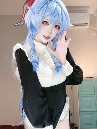 Nyako喵子cosplay初音白兔网袜少女的特别礼物，初音cosplay高清