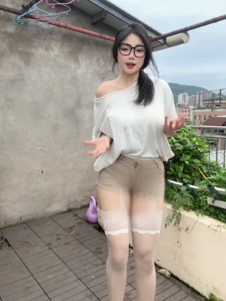 微密圈可爱的肉巴最新视频，肉感女神的独特魅力无法抵挡