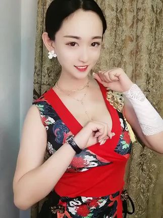 快手网红一个小球球G定制视频曝光，定制内容为何如此火爆？