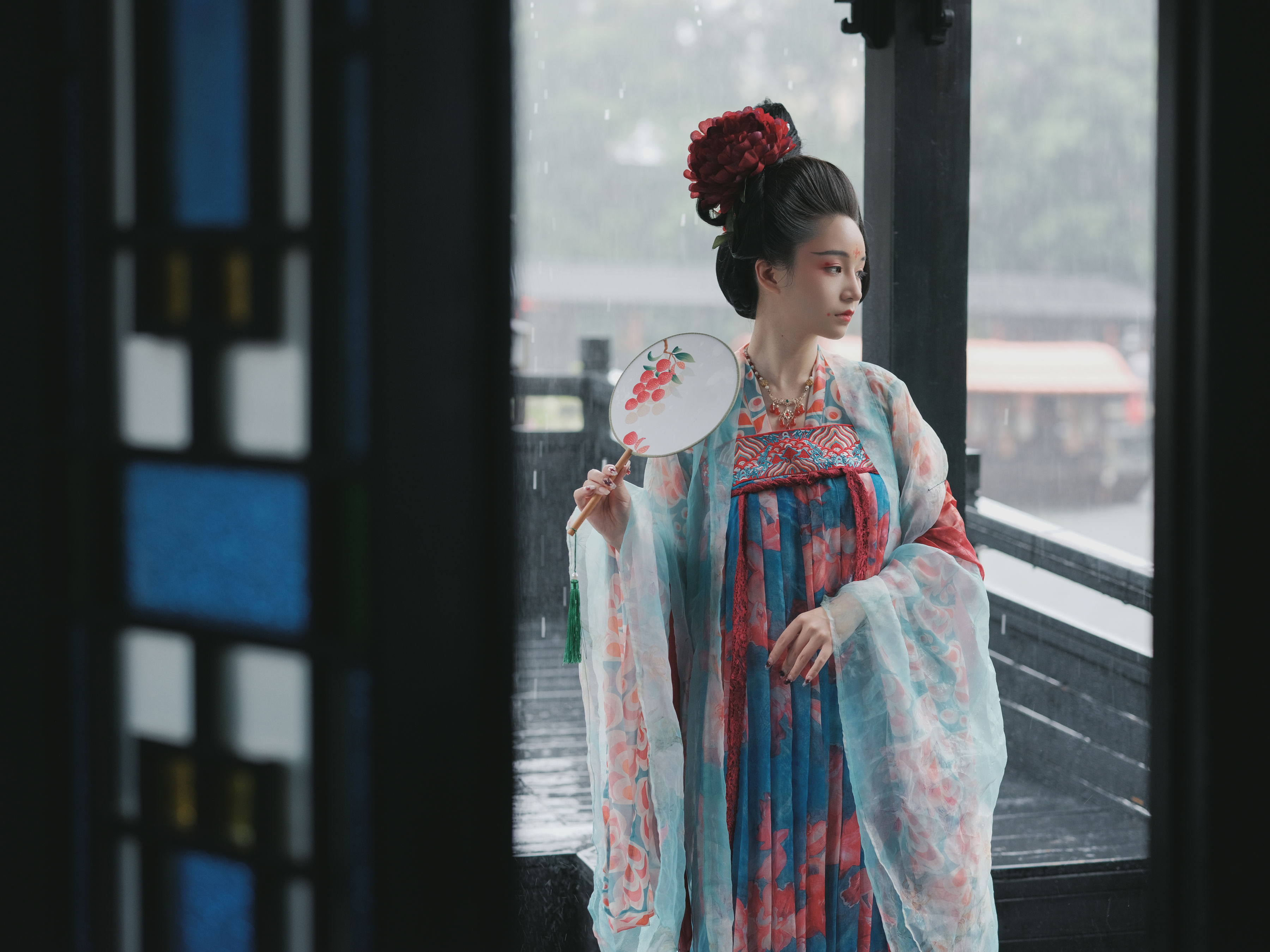 雨 下雨天 古装 美人 小姐姐 汉服 美图 江南